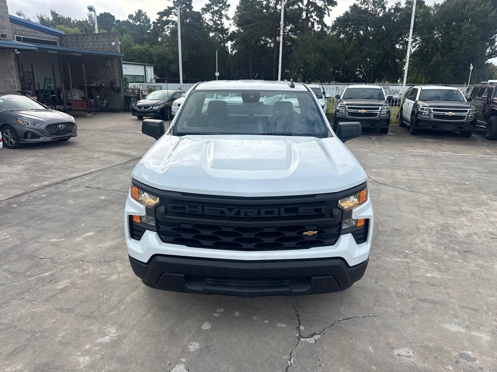 2024 Chevrolet Silverado 1500 Image 2