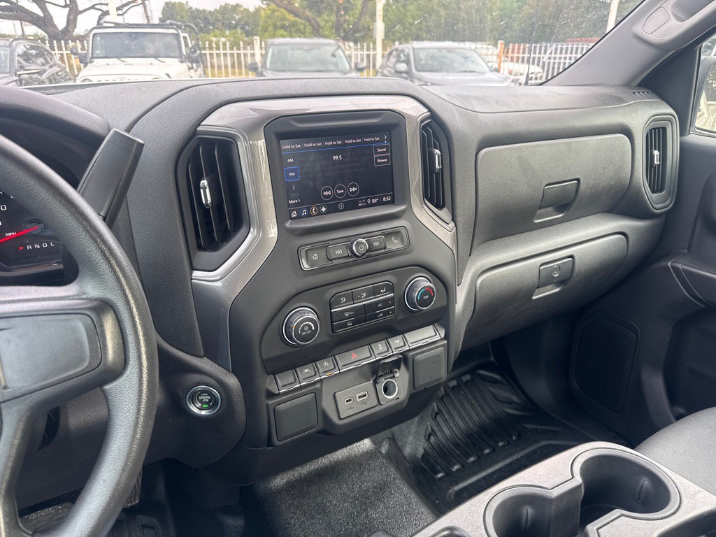 2024 Chevrolet Silverado 1500 Image 23