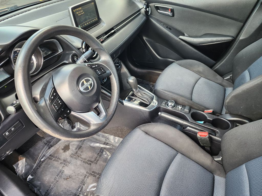 2016 Scion iA Image 9