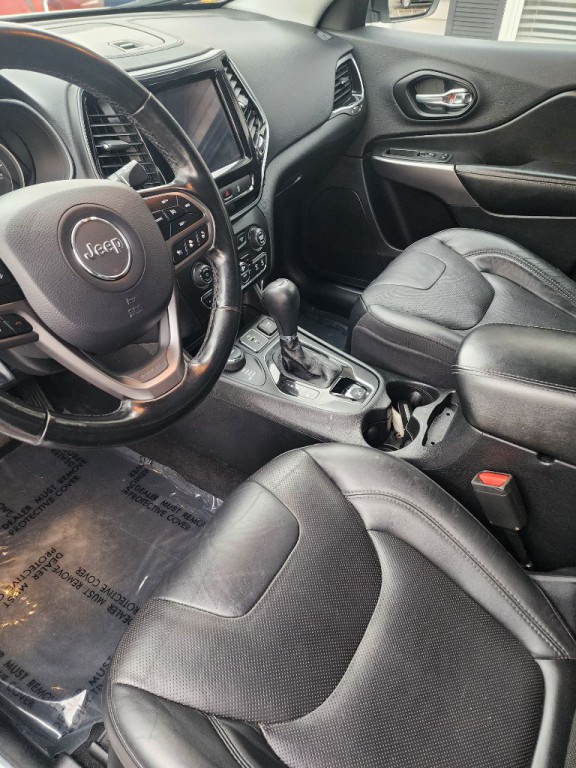 2021 Jeep Cherokee Image 11