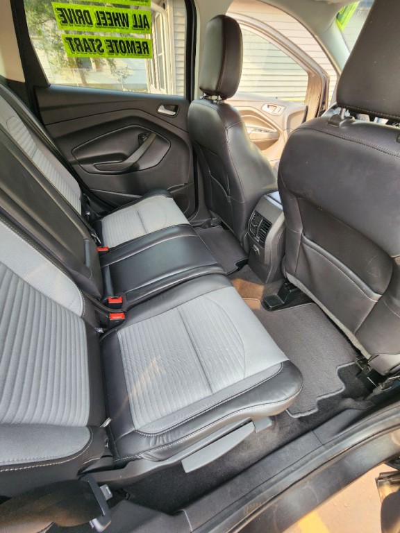 2019 Ford Escape Image 10