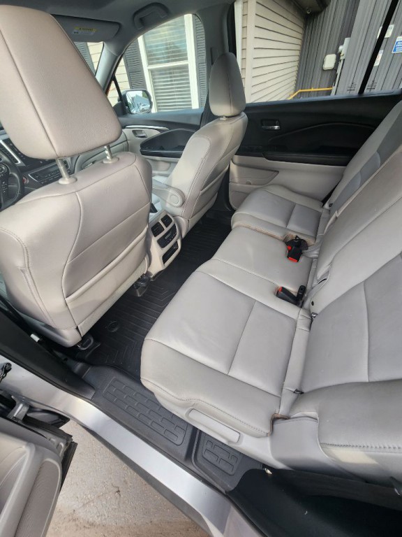 2016 Honda Pilot Image 13