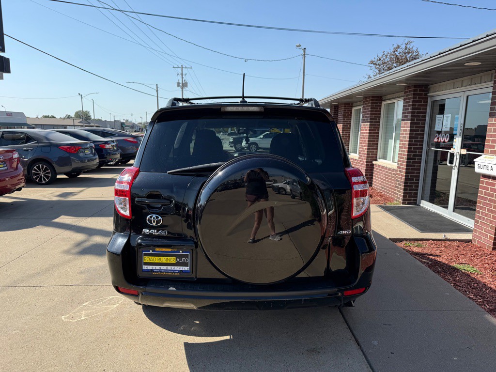 2012 Toyota Rav4 Image 6