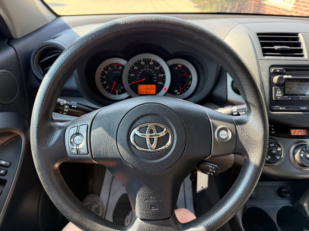 2012 Toyota Rav4 Image 10