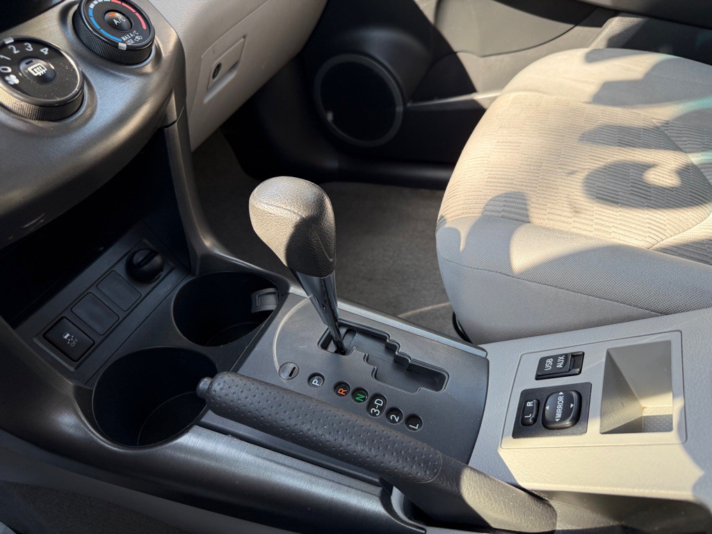 2012 Toyota Rav4 Image 14