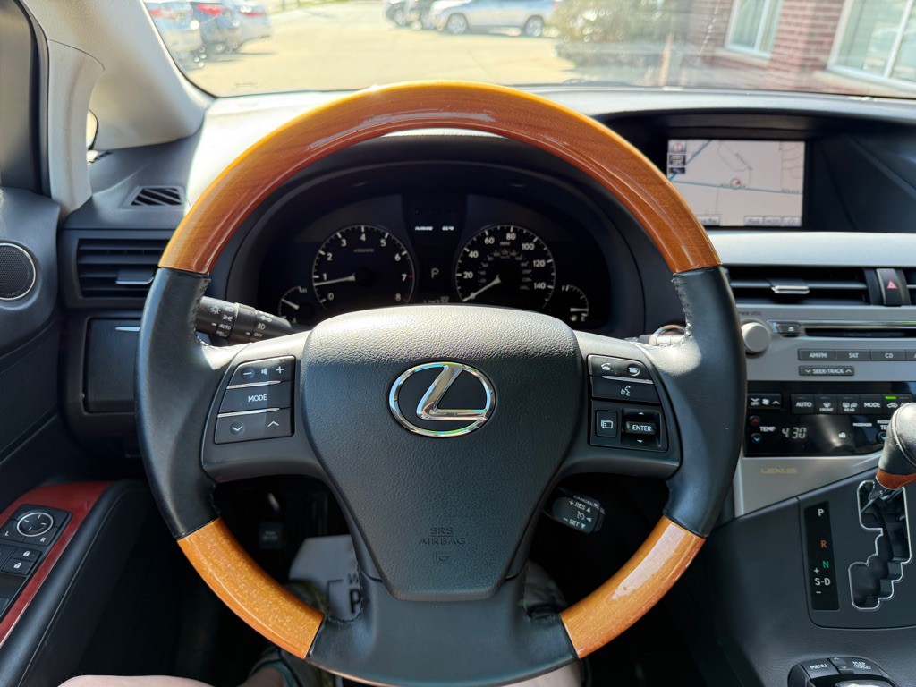 2012 Lexus RX Image 10