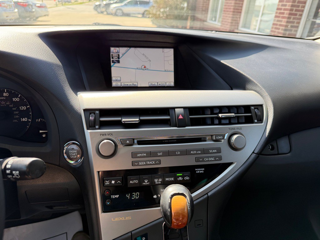 2012 Lexus RX Image 12