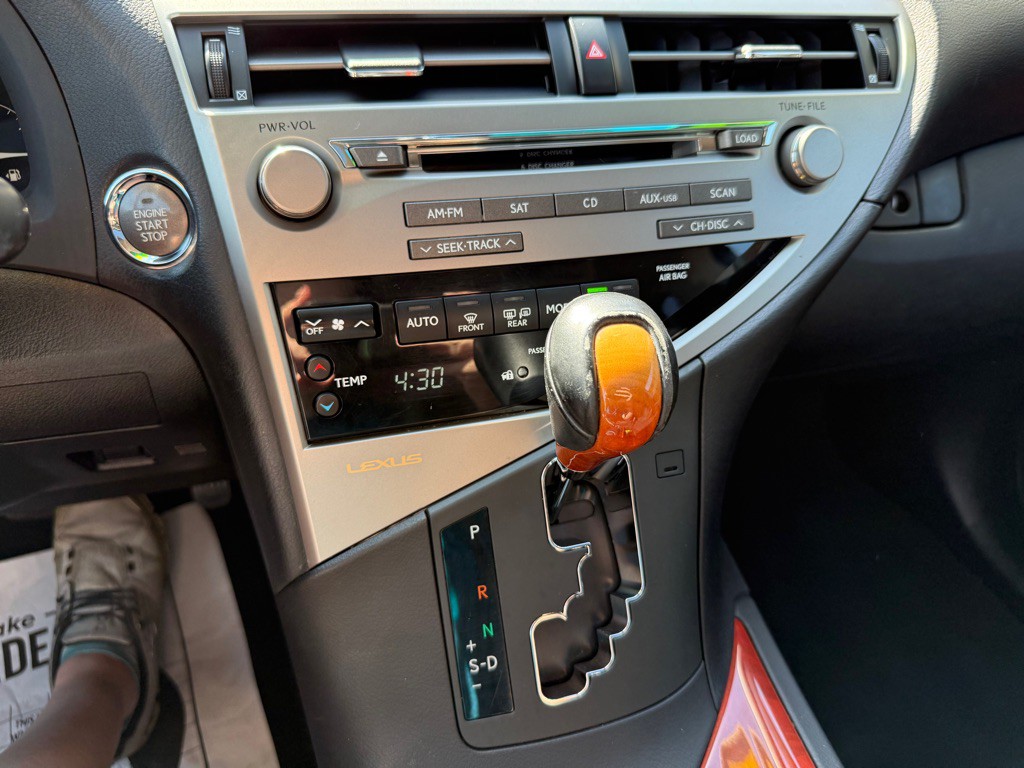 2012 Lexus RX Image 14