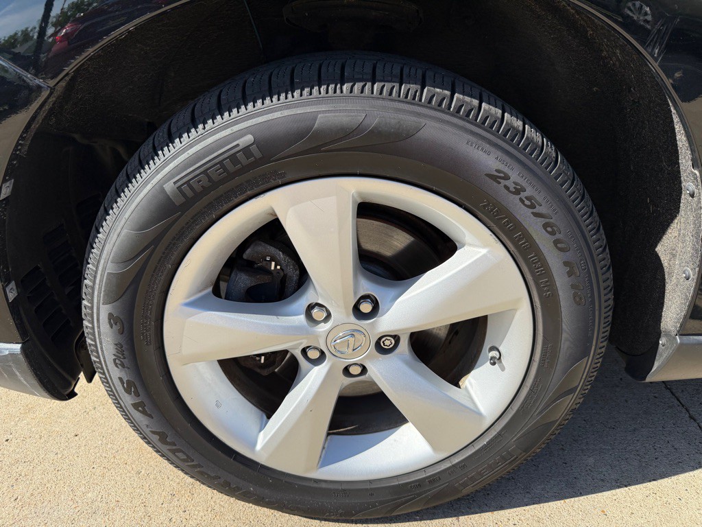 2012 Lexus RX Image 24