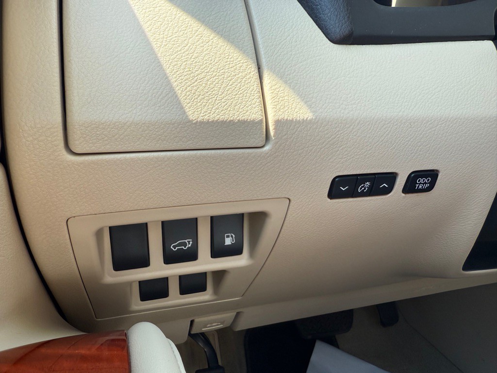 2011 Lexus RX Image 18