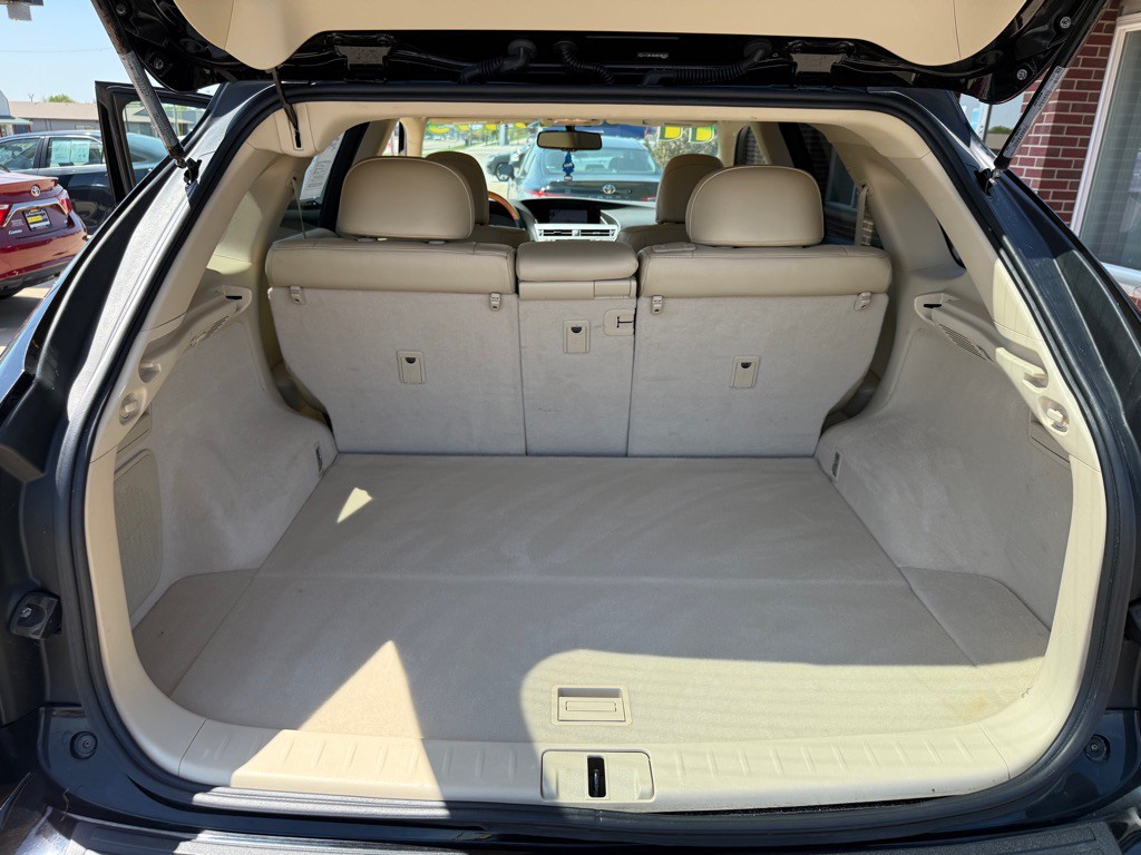 2011 Lexus RX Image 21