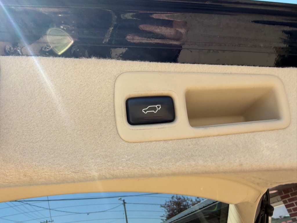 2011 Lexus RX Image 22