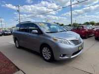 Image for 2015 Toyota Sienna XLE ID: 6645476