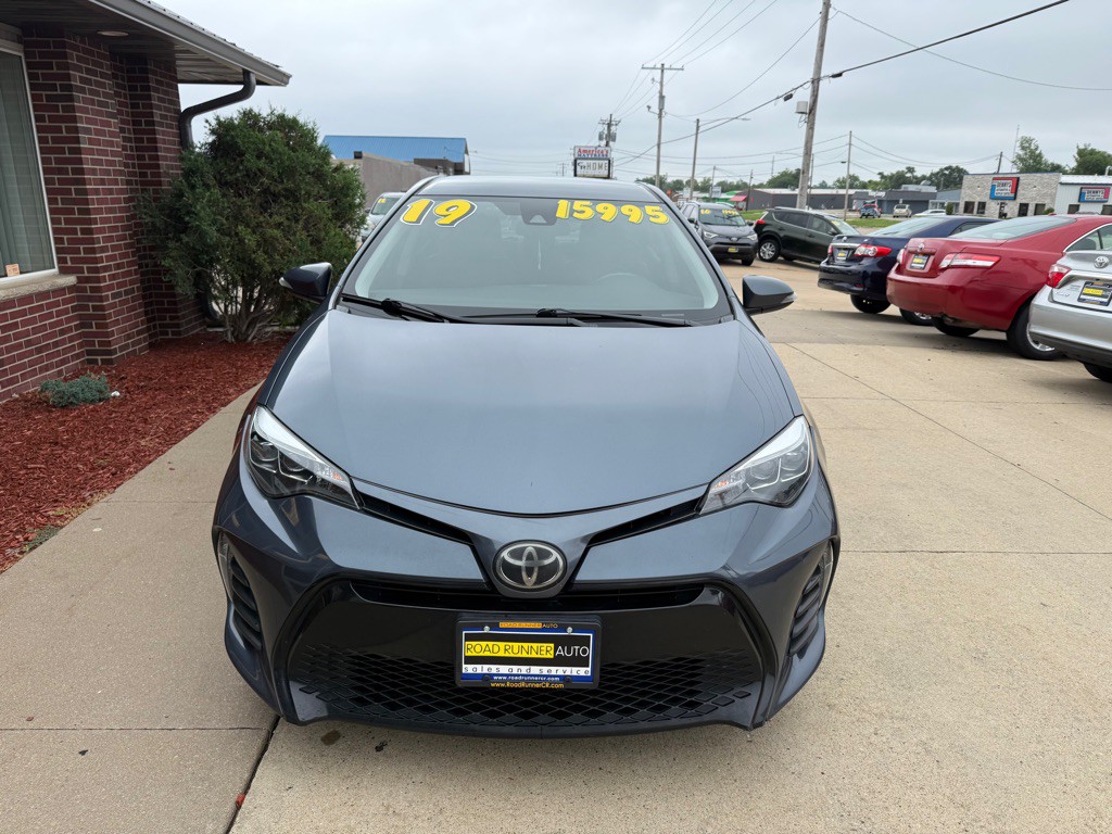 2019 Toyota Corolla Image 2