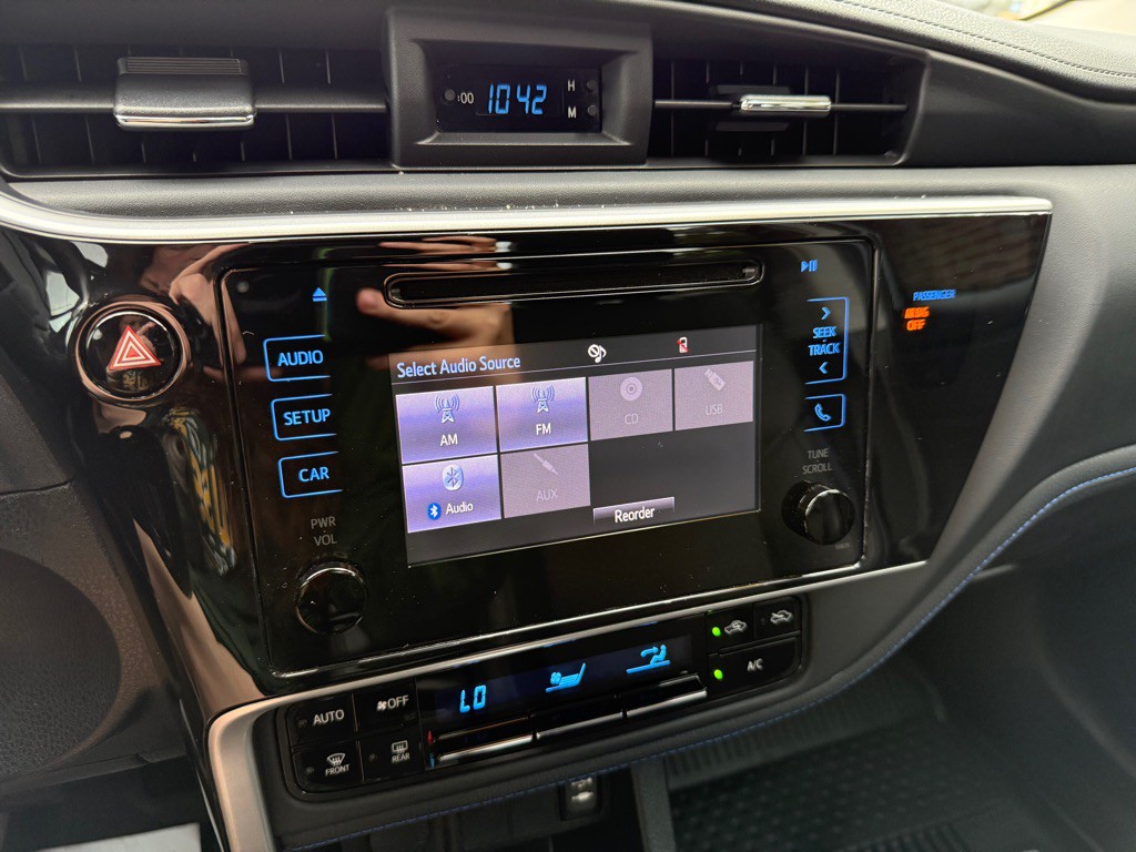 2019 Toyota Corolla Image 12