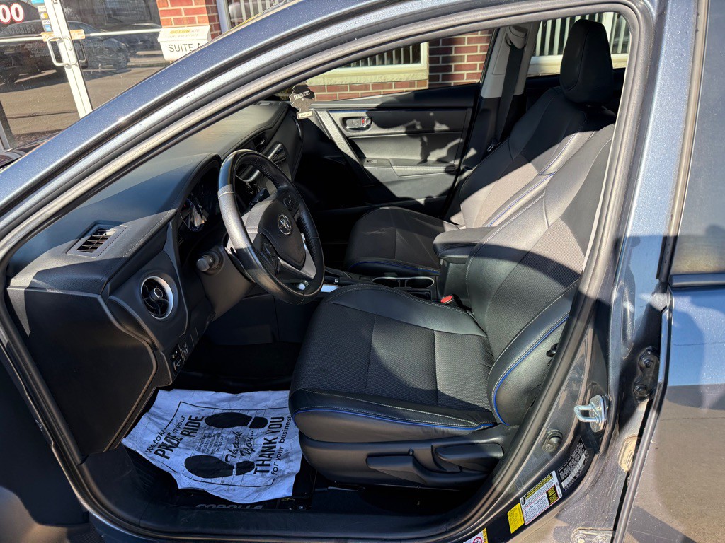 2019 Toyota Corolla Image 9