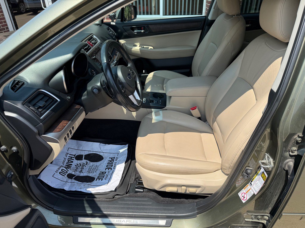 2015 Subaru Outback Image 9