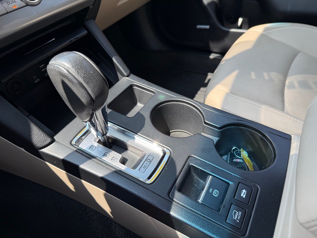 2015 Subaru Outback Image 15