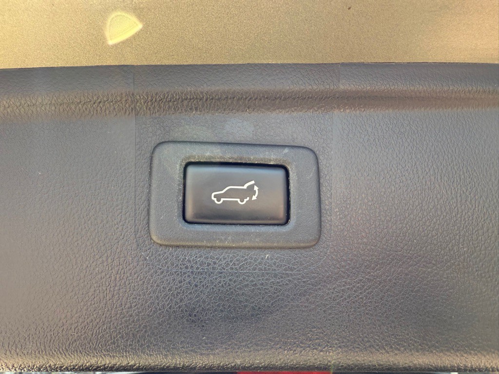 2015 Subaru Outback Image 22