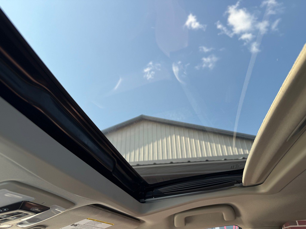 2017 Toyota Sienna Image 18