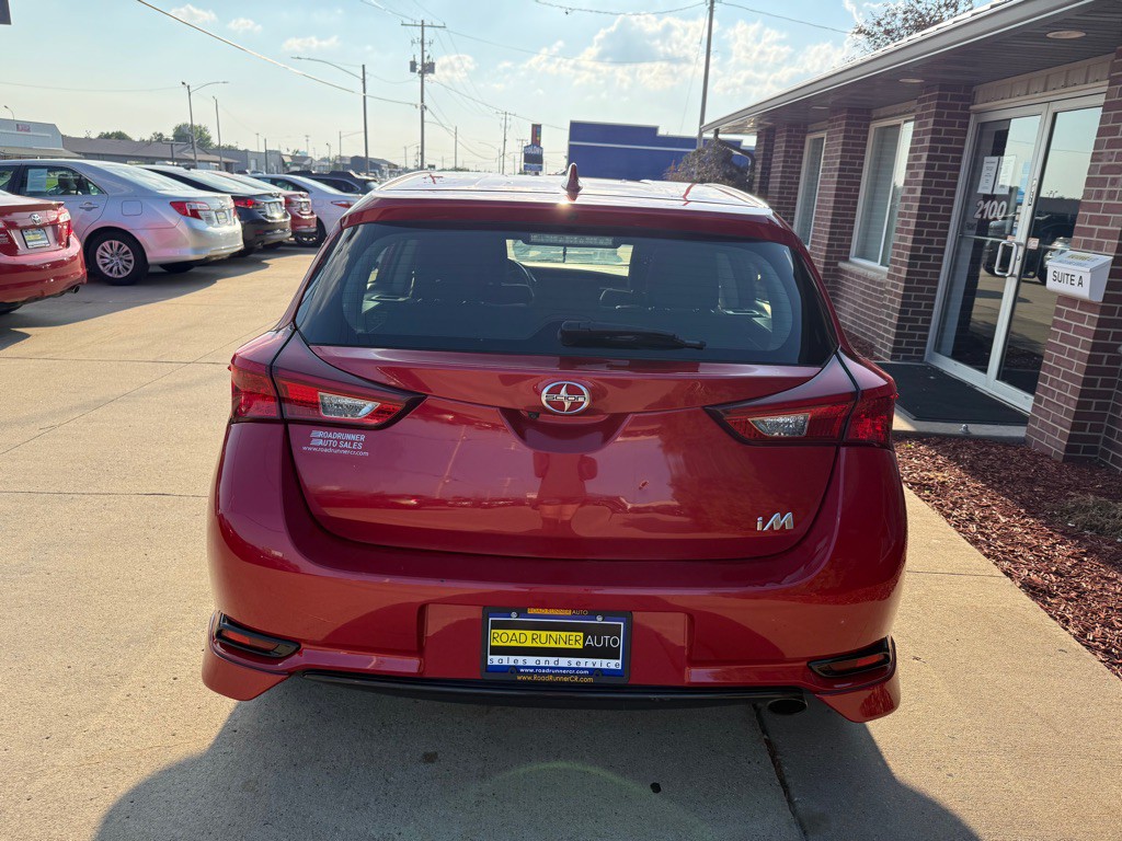 2016 Toyota Corolla Image 6