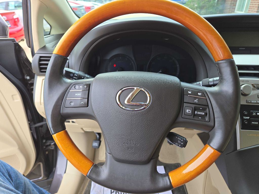 2010 Lexus RX Image 9