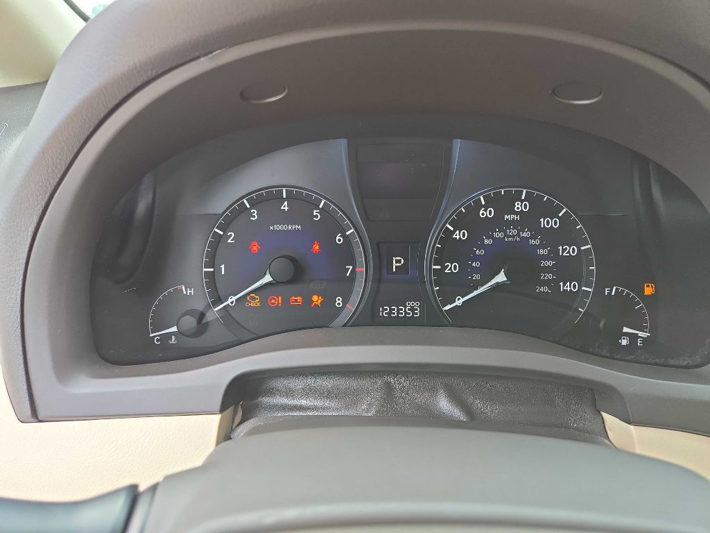 2010 Lexus RX Image 21