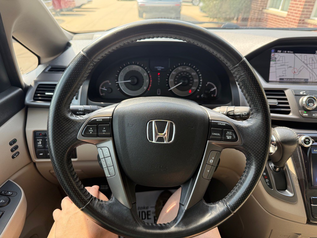 2014 Honda Odyssey Image 10