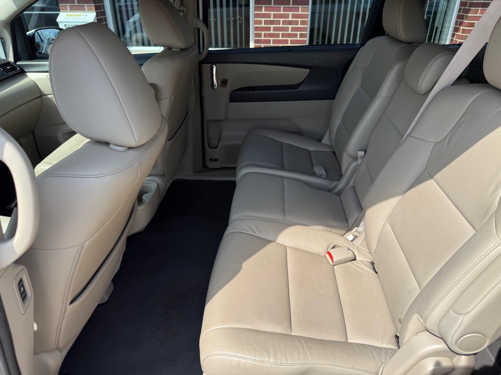 2014 Honda Odyssey Image 20