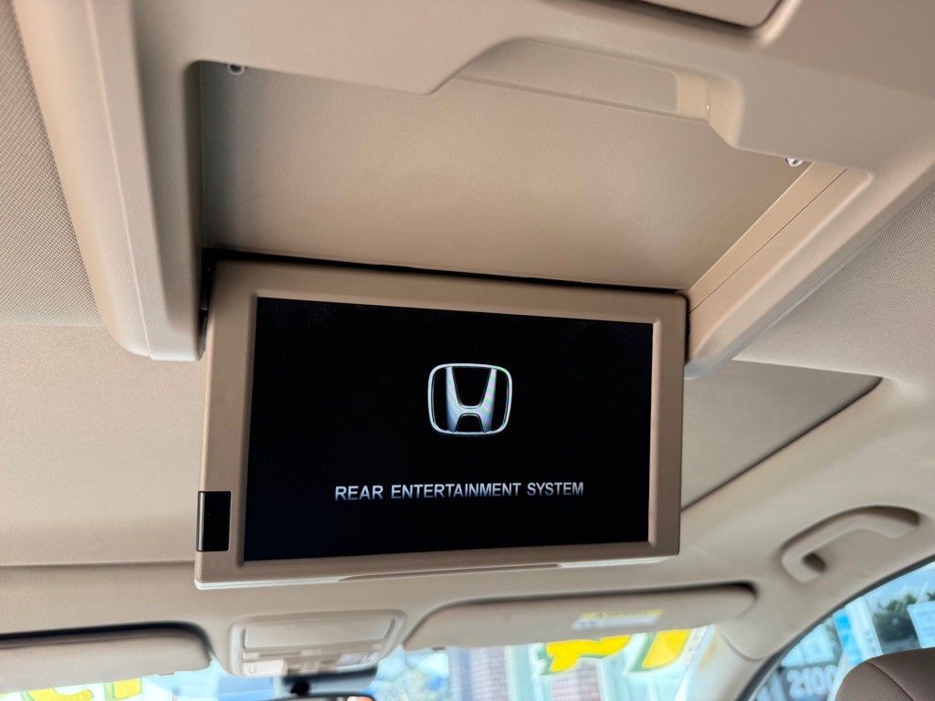 2014 Honda Odyssey Image 21