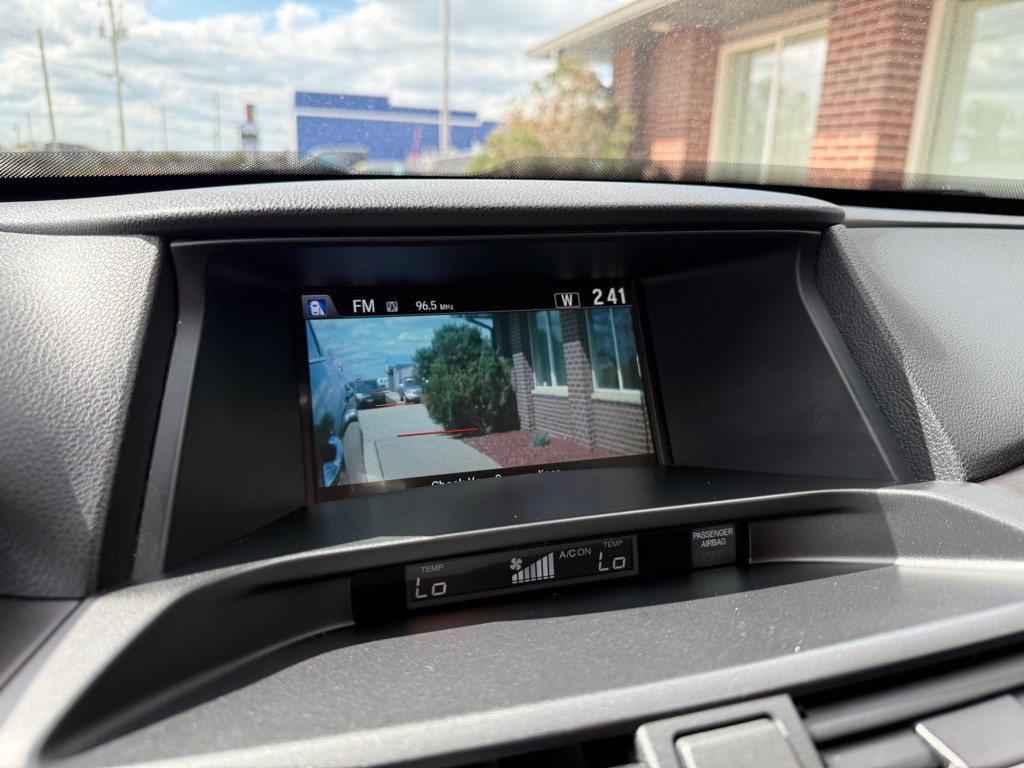 2015 Honda Crosstour Image 18