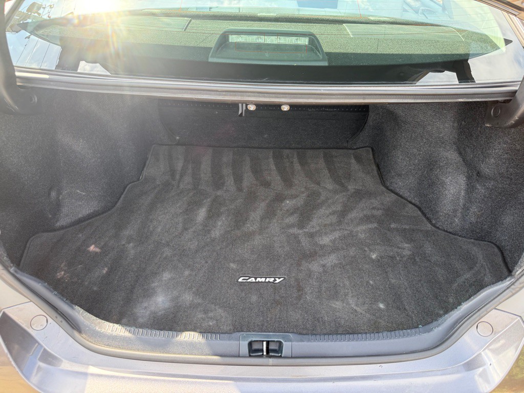 2015 Toyota Camry Image 22