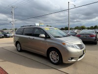 Image for 2015 Toyota Sienna XLE ID: 6851909