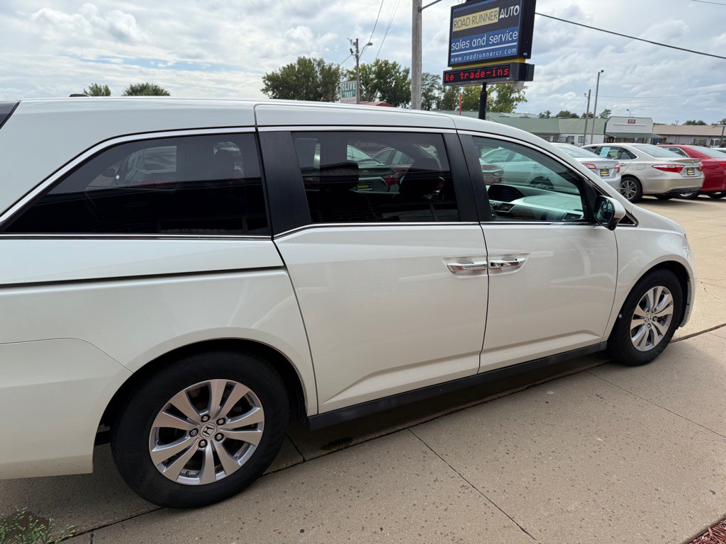 2015 Honda Odyssey Image 7