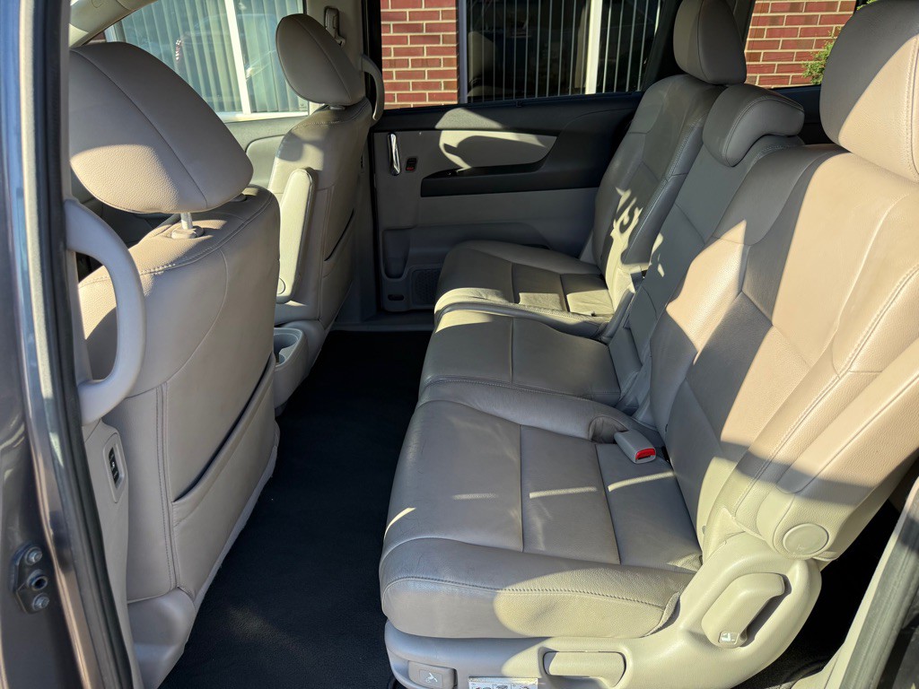 2014 Honda Odyssey Image 20