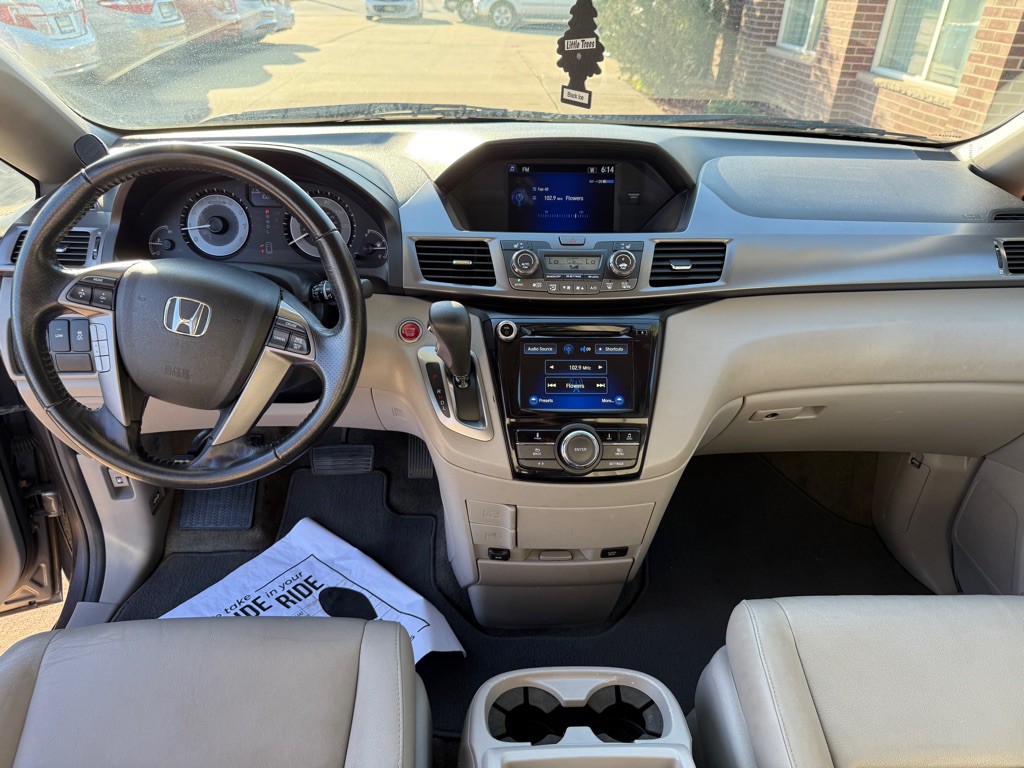 2014 Honda Odyssey Image 22