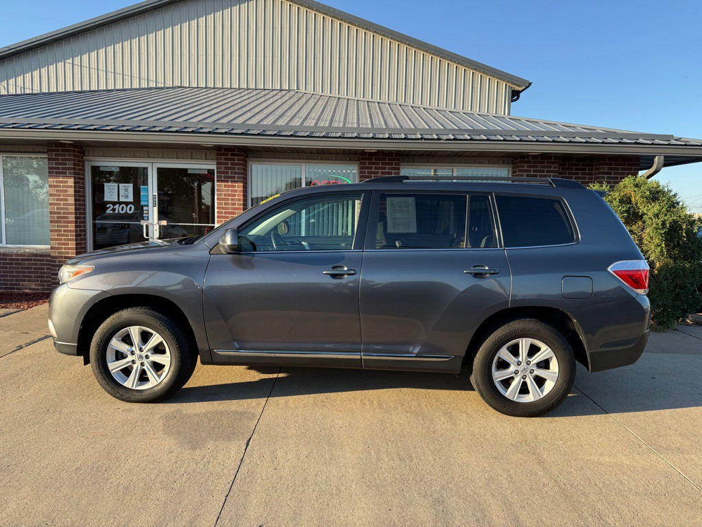 2013 Toyota Highlander Image 4