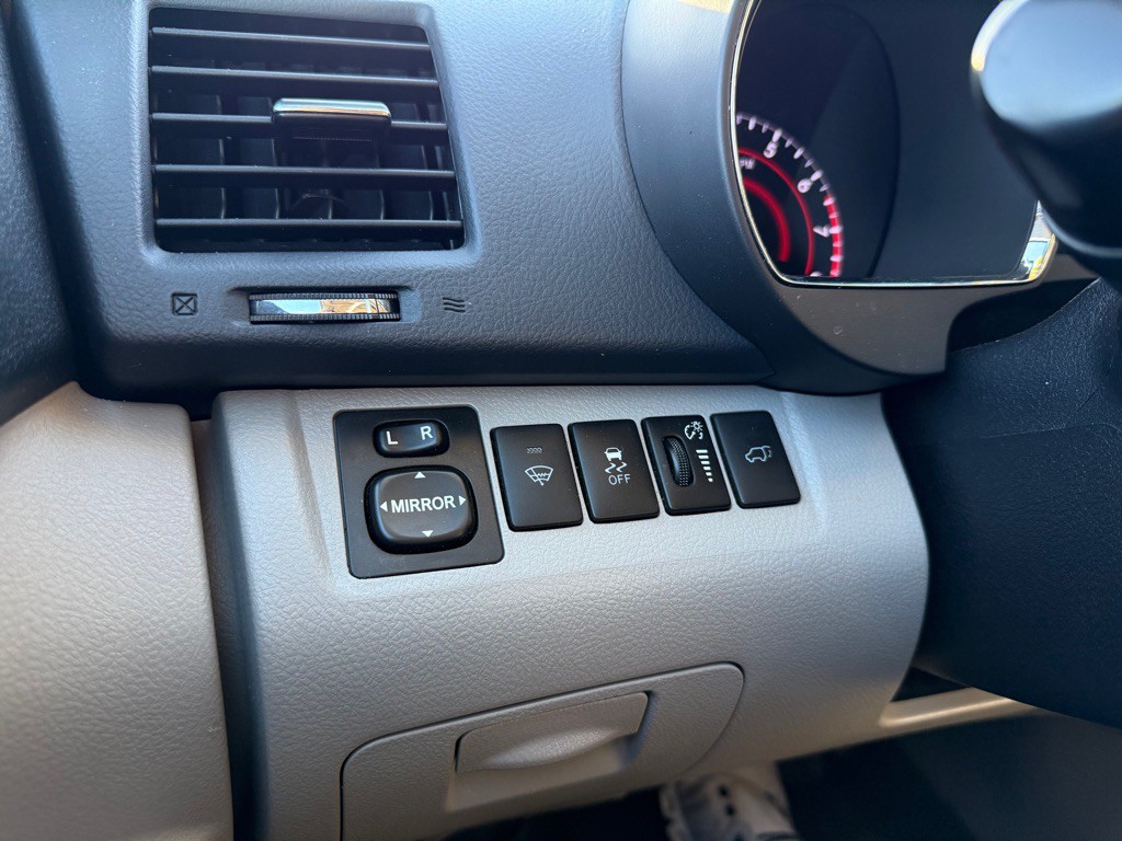 2013 Toyota Highlander Image 17