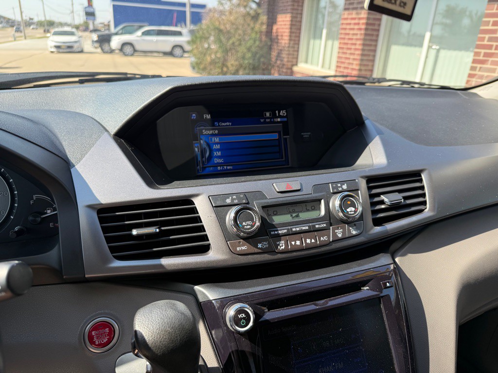 2014 Honda Odyssey Image 12
