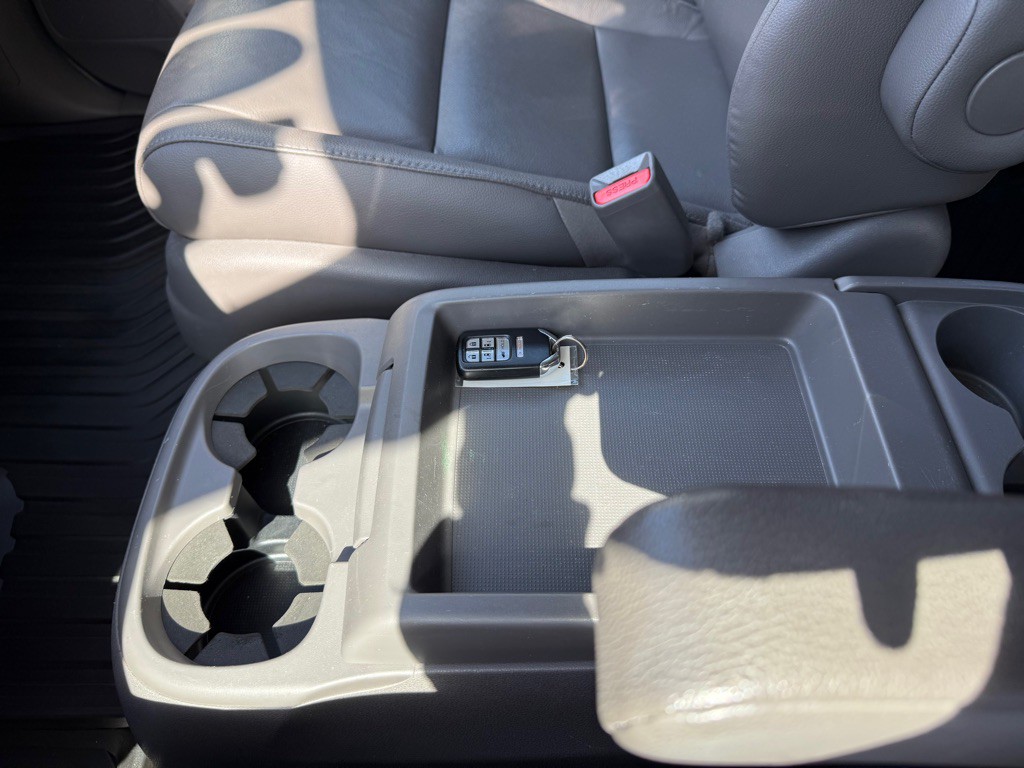 2014 Honda Odyssey Image 15