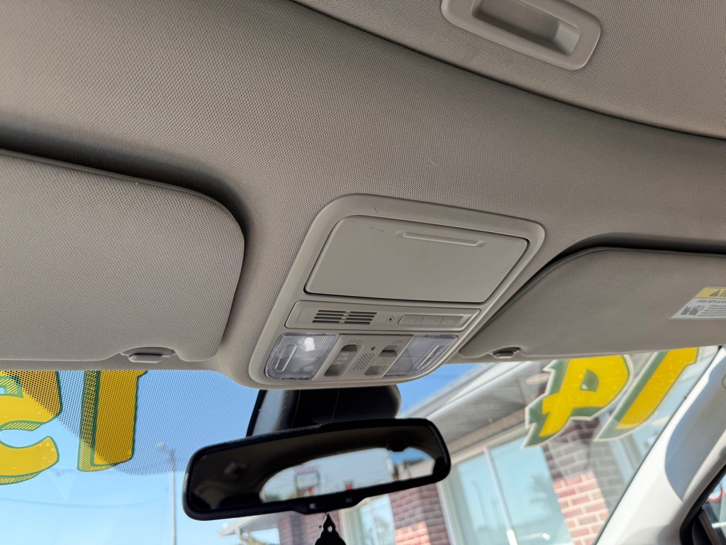 2014 Honda Odyssey Image 16