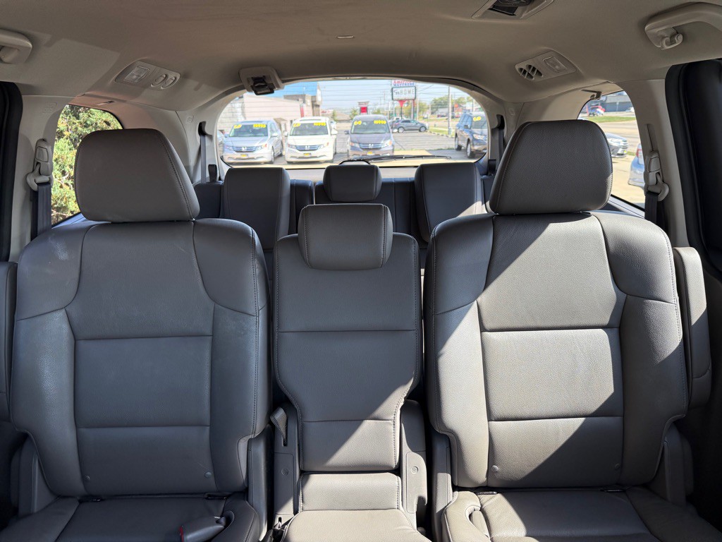 2014 Honda Odyssey Image 20