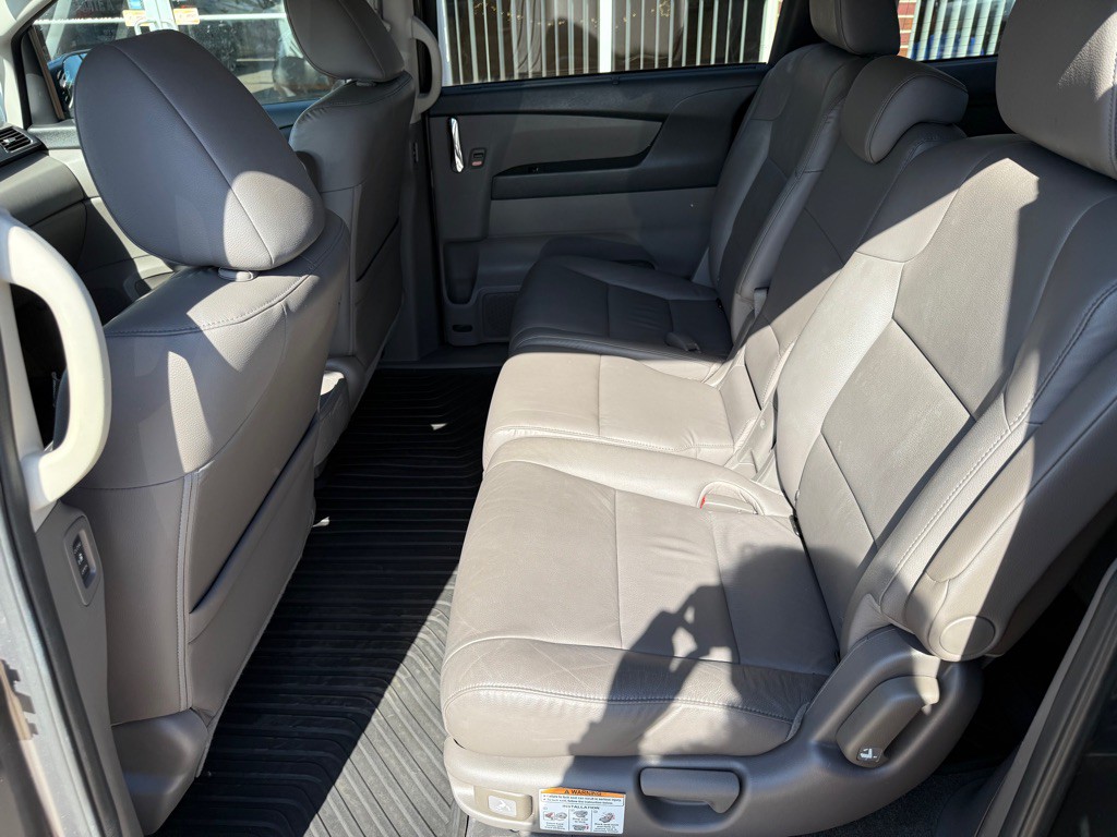 2014 Honda Odyssey Image 21