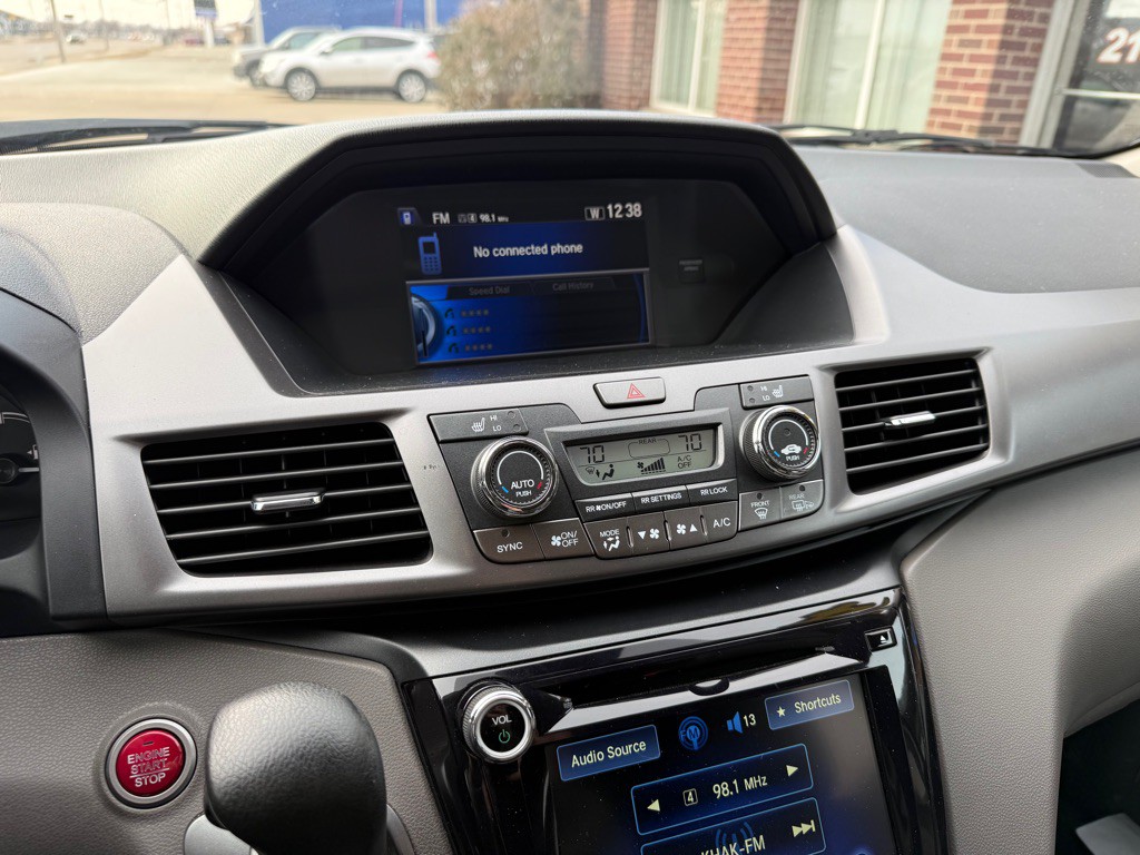 2014 Honda Odyssey Image 12