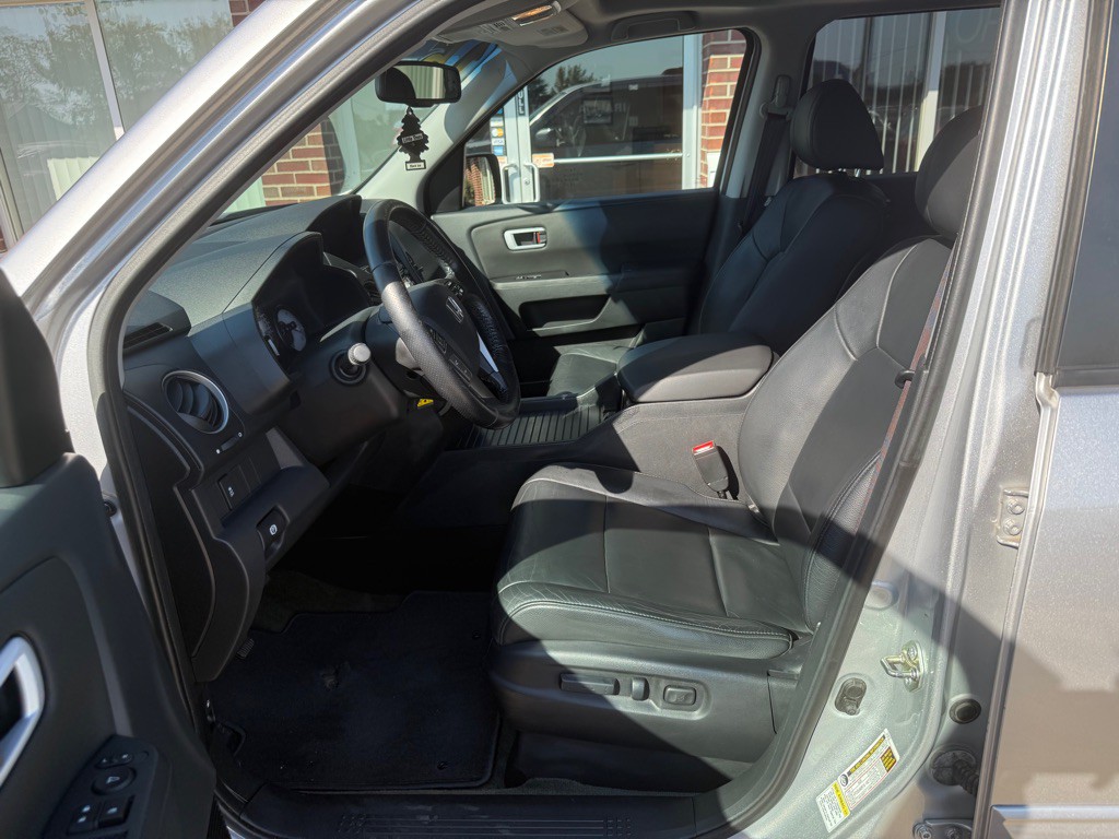 2015 Honda Pilot Image 9