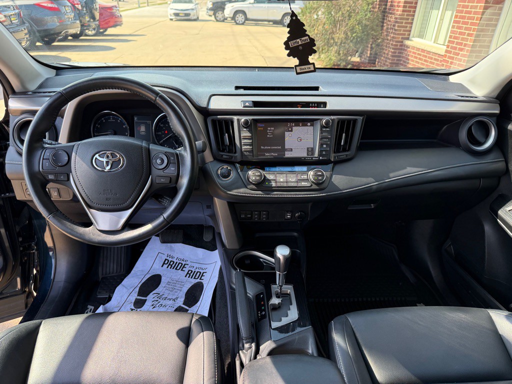 2017 Toyota Rav4 Image 20