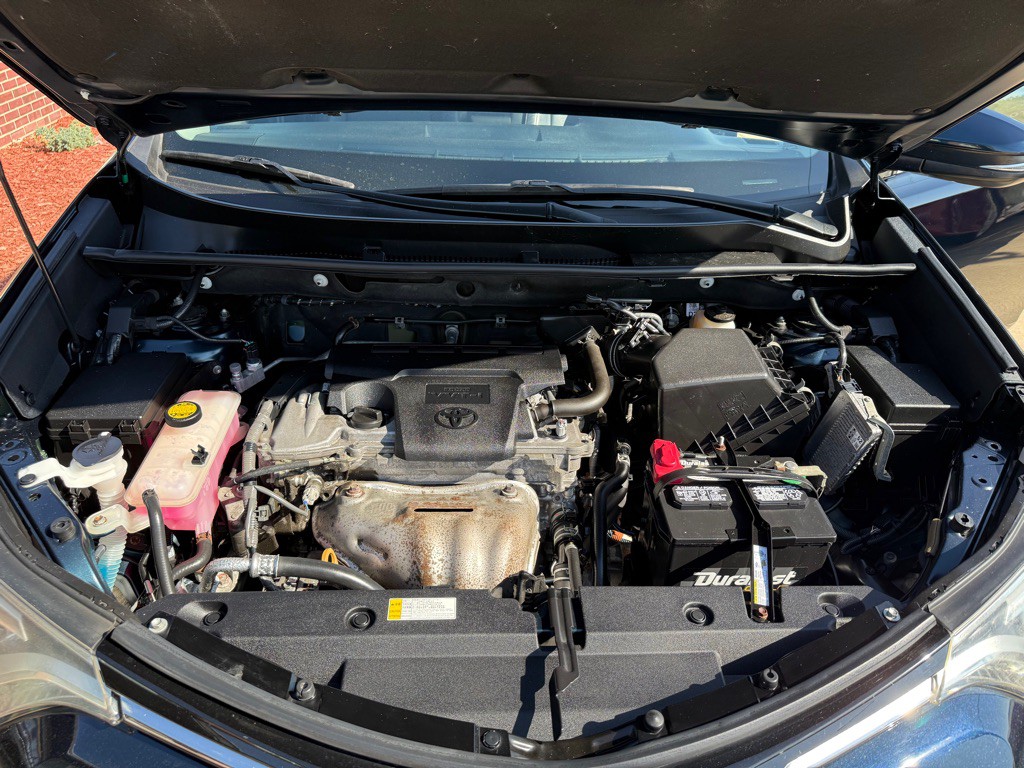 2017 Toyota Rav4 Image 25