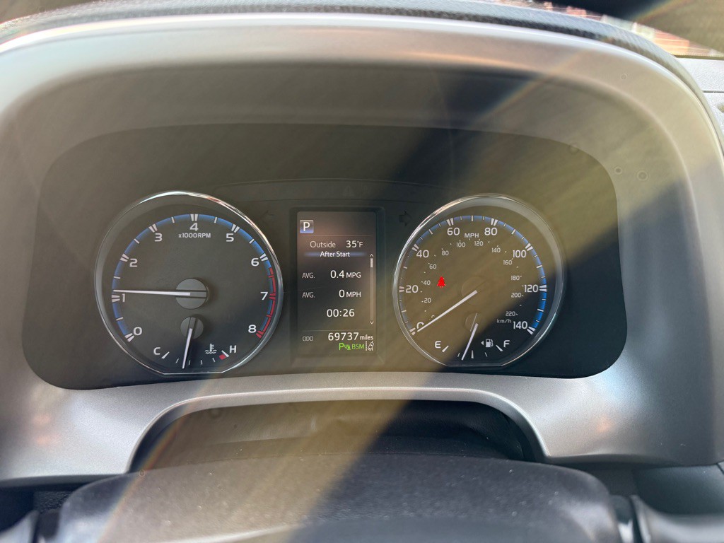 2017 Toyota Rav4 Image 11