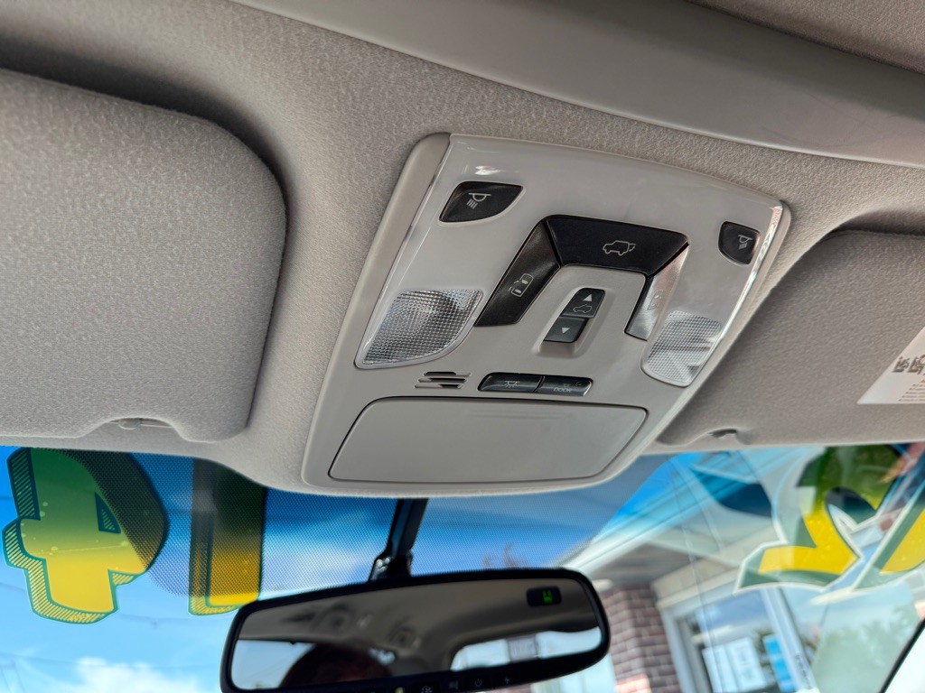 2012 Toyota Sienna Image 19