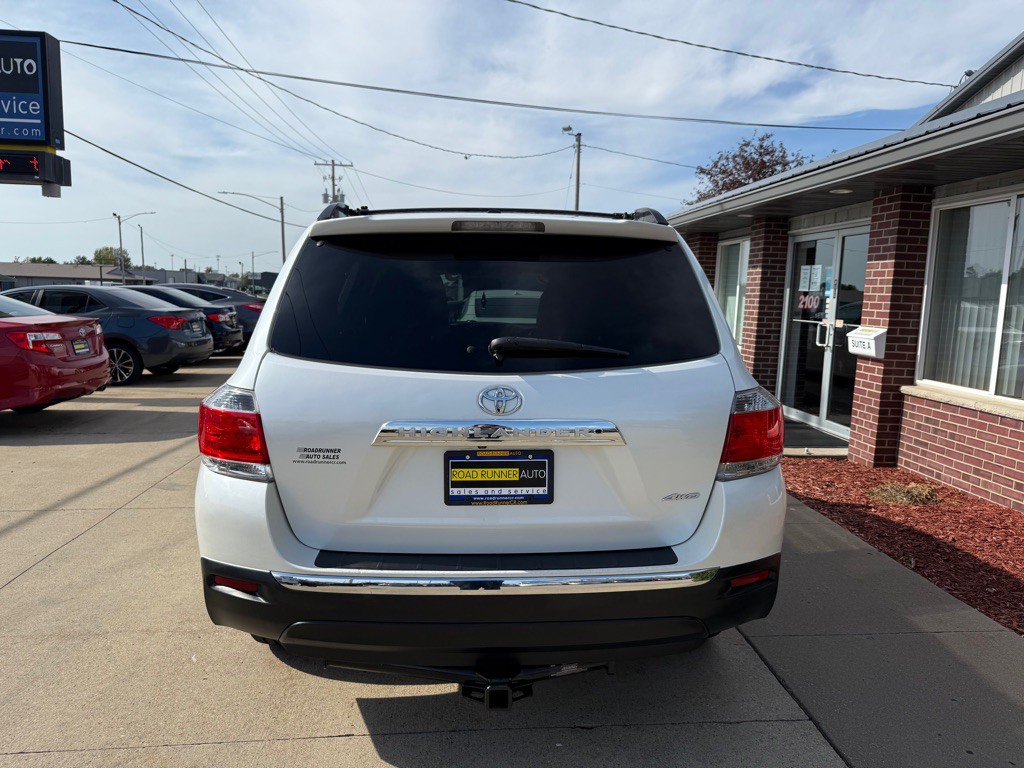 2013 Toyota Highlander Image 6